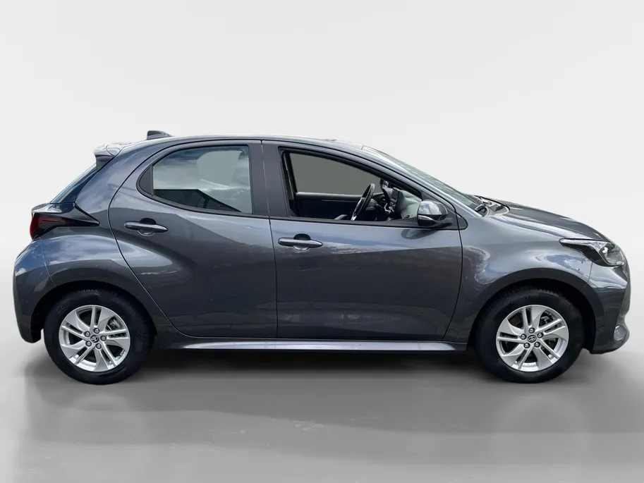 Toyota Yaris 1.5 Hybrid 115 Active Achteruitrij camera | Lane Assist | Cruise control