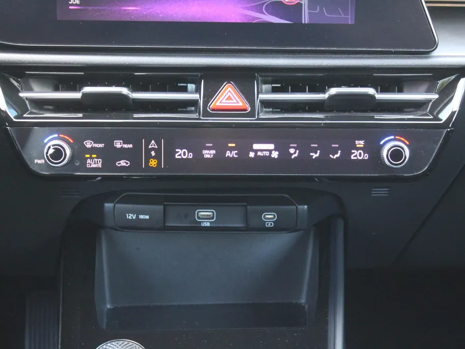 Kia Niro 1.6 GDi Hybrid DynamicLine | Camera | Clima | Cruise | Navi | 16' LM | Keyless | Apple Carplay/Android Auto |