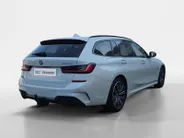 BMW 3 Serie Touring 320e Business Edition Plus | Dealer onderhouden! | 1e Eigenaar | Trekhaak | Achteruitrijcamera | Merino leder | Elektr. Achterklep | Virtual cockpit | 12 maanden garantie