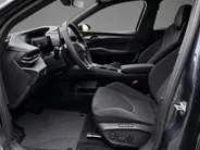 CUPRA Raval Business First Edition 56 kWh 211 PK l 18' Devier l Achteruitrijcamera l Stoel en Stuuerverwarming l Levering Oktober