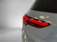 Volkswagen Golf 1.5 eTSI 150pk DSG R-Line · Apple/Android Car Play · Trekhaak ·  Camera + Parkeersensoren · Stoelverwarming · Garantie t/m 24-09-2030 of 100000km.