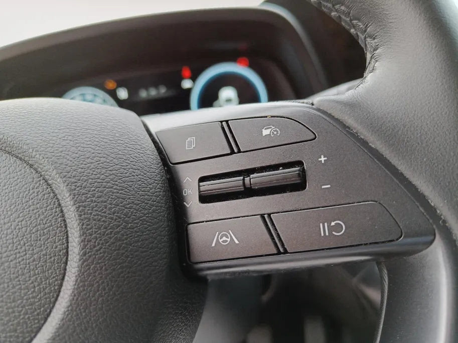 Hyundai i20 1.0 T-GDI Premium | Climate Controle| Lichtmetalen velgen| Dealer onderhouden| Metallic lak| Stoel verwarming| Stoel verwarming| Navigatie| Telefoon intergratie| Keyless start | Parkeer sensoren| Camera