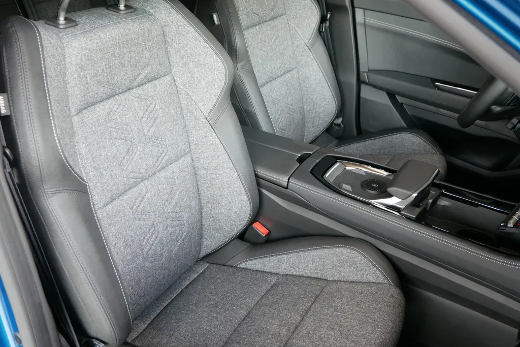 Renault Austral techno Full Hybride E-Tech 200 | op voorraad | Profiteer nu van €8.380,- Zeeuw & Zeeuw voorraadkorting