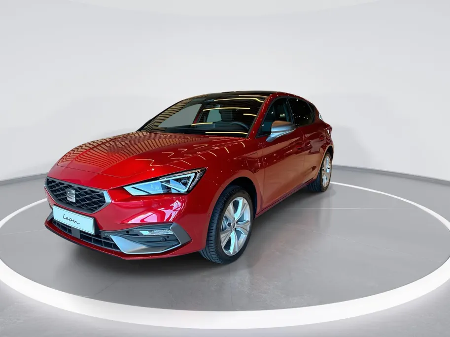 SEAT Leon FR Business 1.5 TSI eHybrid 150 kW / 204 PK Hatchb 6 versn. DSG | Panoramadak | matrix led | Safe & driving pack | 3000,- Herwaardering!