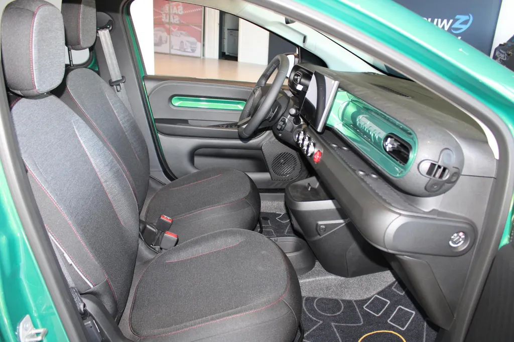 Renault Twingo urban range techno 27.5 kWh | 5 jaar GRATIS fabrieksgarantie | Pack Privilege | 18' velgen | financier tegen 1,9% rente EV only