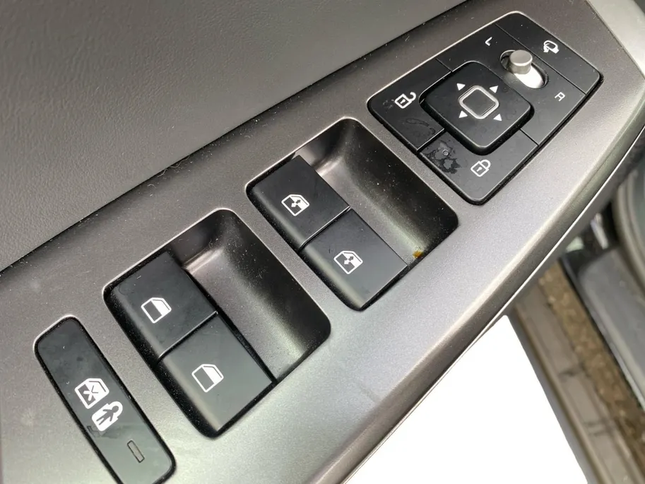 Kia EV6 Air 58 kWh | Climate control | Navigatie | Parkeercamera | LM-velgen 19 inch | Adaptive cruise control | Line-assist | Dodehoek detectie |