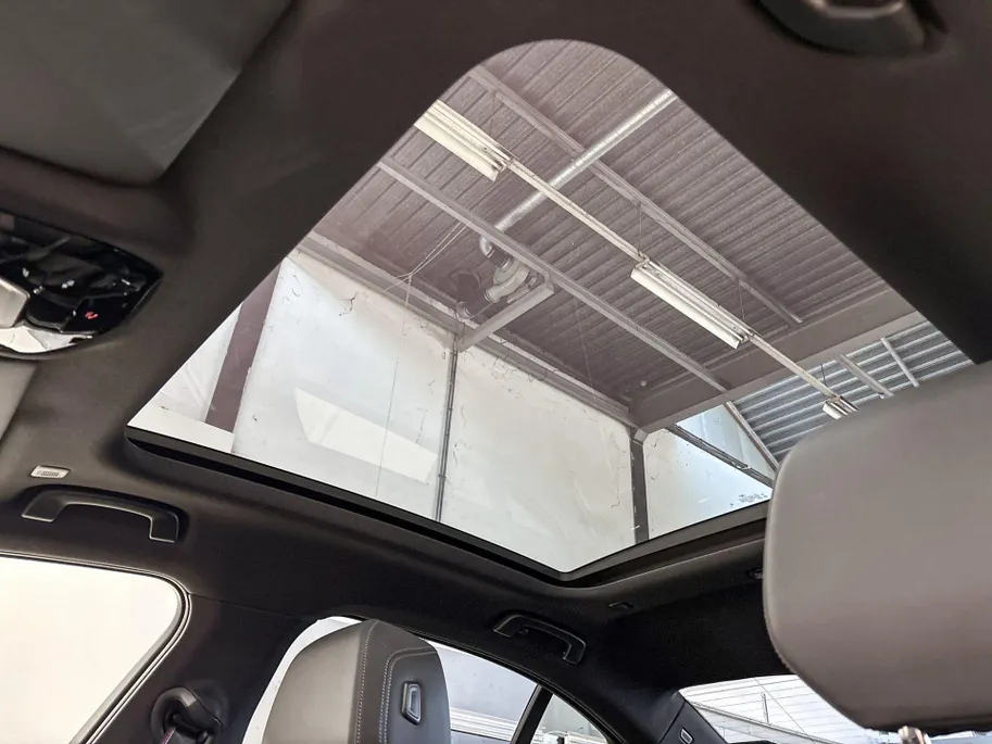 BMW i5 Sedan eDrive40 M Sportpakket Pro Comfort