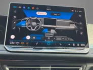 Volkswagen Tiguan 1.5 eHybrid 204PK R-Line Blackstyle · Panoramadak · Trekhaak · Apple/Android Car Play · 360° Camera · Garantie t/m 14-10-2030 of 100000km.