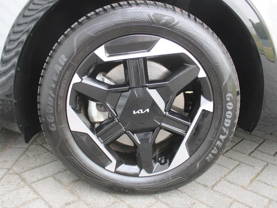 Kia Sportage 1.6 T-GDi Hybrid GT-Line | Trekhaak | Stuur-/stoelverwarming | Elek. stoelverstelling + achterklep | Schuifdak | 18" LM | Cruise adapt. | Camera |