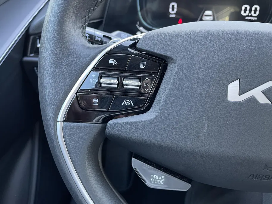 Kia Niro 1.6 Hybrid DynamicLine Edition / navi / Elektrische stoelen / Climate