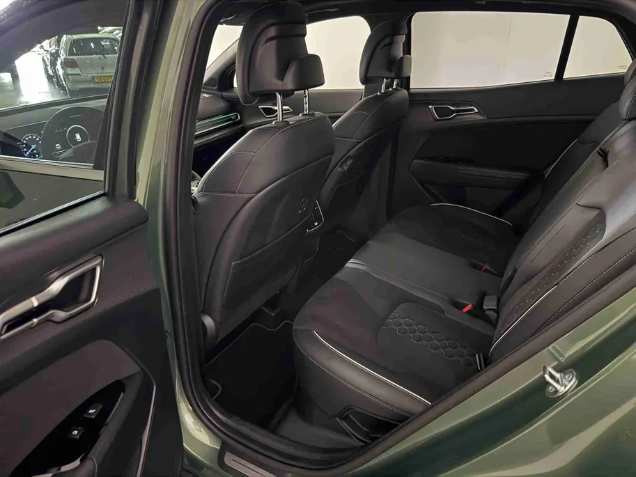 Kia Sportage 1.6 T-GDi 230pk Hybrid AT6 GT-Line | Schuif-kanteldak | Apple Carplay/Android Auto
