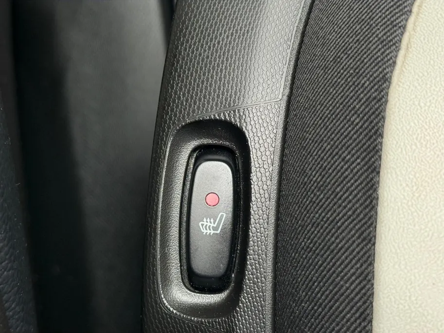 Renault Twingo Z.E. R80 Intens *Automaat*Navi+Camera*Climate*Parkeersensoren*Cruise*Hoge instap!