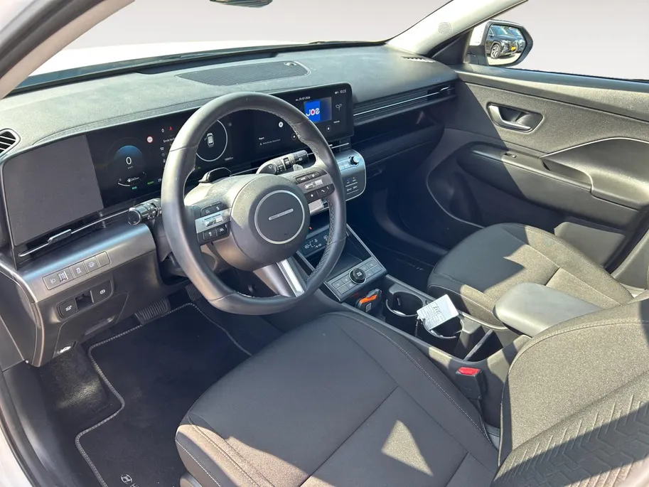 Hyundai Kona 1.6 GDI HEV Comfort Smart | Camera | Stoelverwarming | Navi | Elek. achterklep