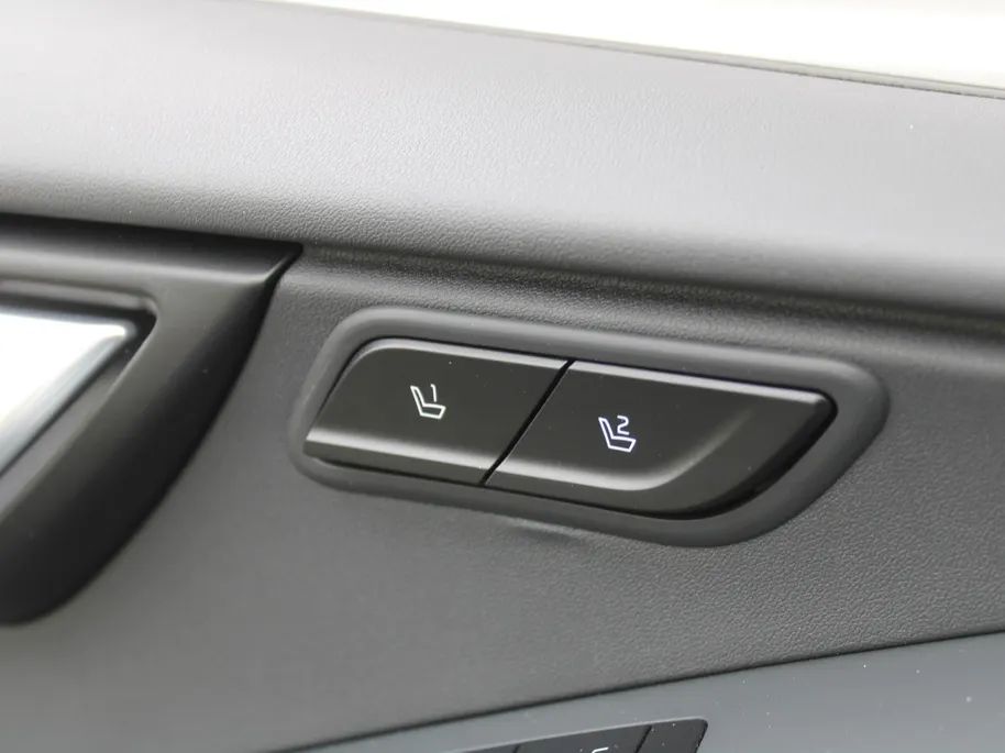 Kia Niro 1.6 GDi Hybrid ExecutiveLine | Stuur-/stoelverwarming + ventilatie | Leer | Schuifdak | 18' LM | Camera | Cruise adapt. | HUD | Zeer mooie auto |