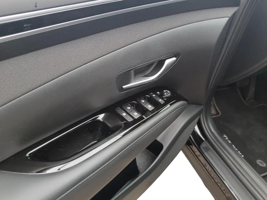 Hyundai Tucson 1.6 T-GDI HEV Comfort Smart |