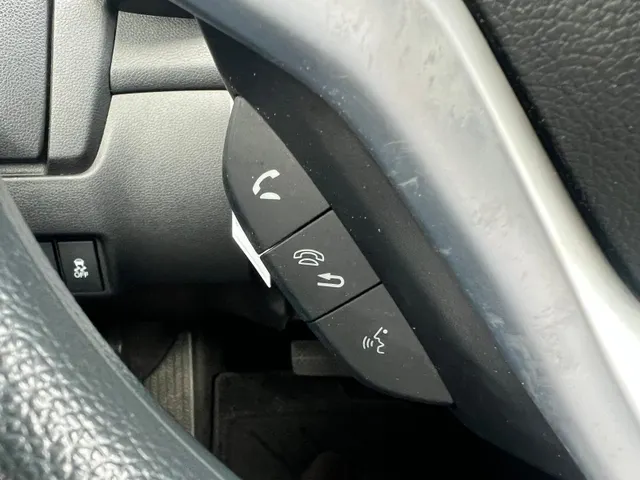 Honda Jazz 1.3 i-VTEC Comfort 102pk AUTOMAAT | TREKHAAK | NAVIGATIE | PARKEERSENSOREN V+A | STOELVERWARMING | 17' LM VELGEN |