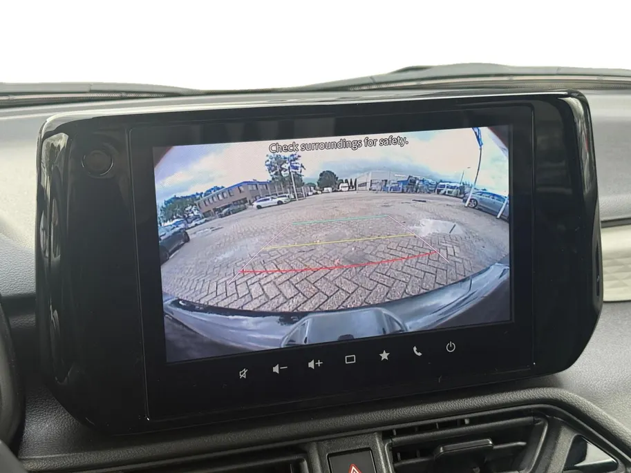 Suzuki Swift 1.2 Select Smart Hybrid Automaat | Achteruitrijcamera | Stoelverwarming voor | Apple Carplay/Android Auto | Adapt. Cruise Control |