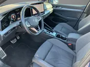 Volkswagen Golf 1.5/150PK DSG Style 50 Edition · Panoramadak · Trekhaak · Camera + Parkeersensoren · Elektrische stoelverstelling ·