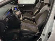 Ford Puma 1.5 EcoBoost ST-X | 200 PK | Full LED | Panoramadak | Trekhaak afneembaar | Driver Assistance Pack | Keyless Pack |