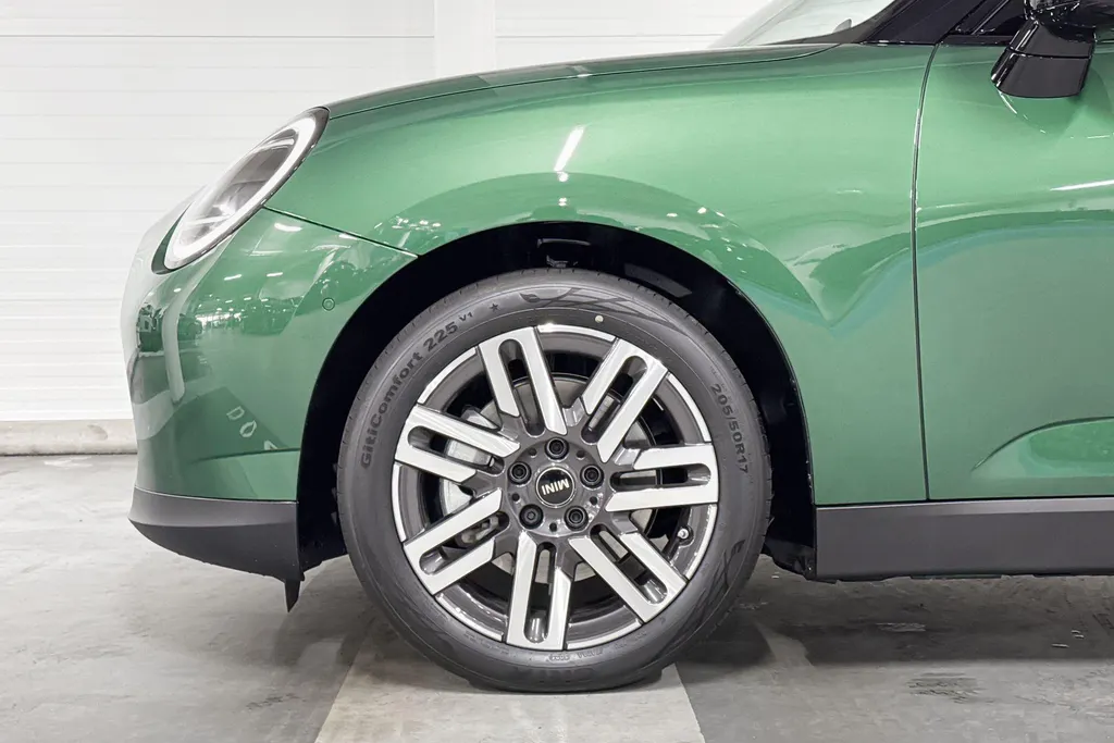 MINI Cooper 3-deurs Electric Cooper E Classic