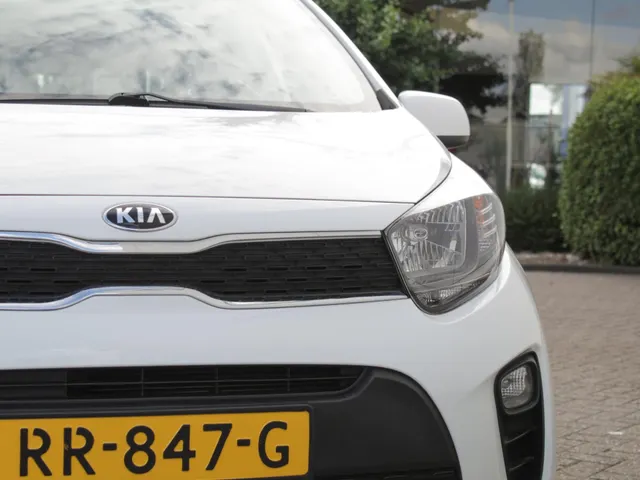 Kia Picanto 1.0 CVVT ComfortPlusLine Navigator | Navi | Airco | Lm-Velgen
