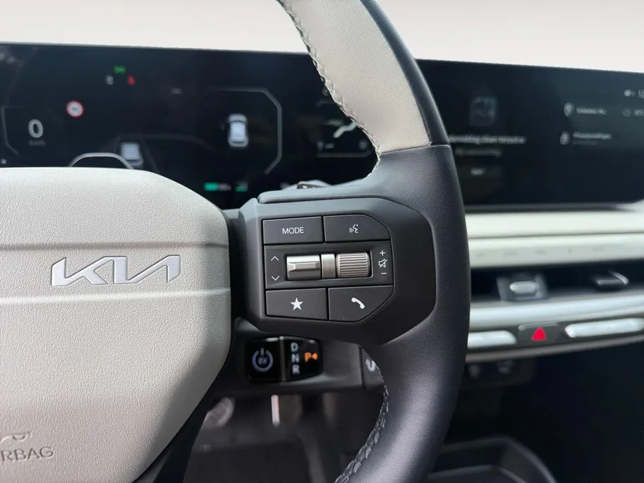 Kia EV4 GT-Line Business Edition 81.4 kWh Demonstratieauto | ACC | Blueflame | Achteruitrijcamera | PDC rondom |