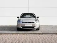 MINI Cooper 3-deurs Electric Cooper E Favoured L 40.7 kWh
