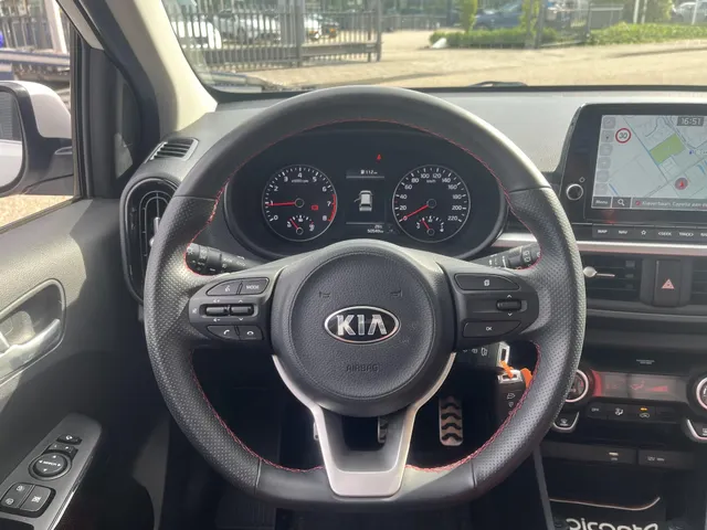 Kia Picanto 1.0 DPi Gt PlusLine 5p Meest Luxe uitvoering| Lederen bekleding| Alle accessoires| Rijklaar| Apple Carplay/Android Auto