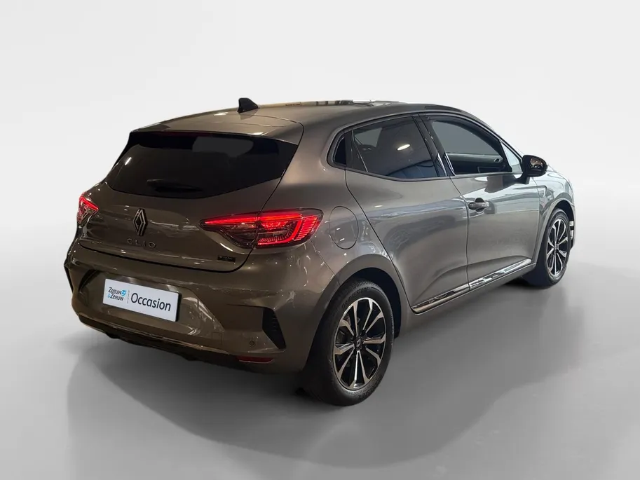 Renault Clio 1.6 E-Tech Full Hybrid 145 techno *Automaat*Navi+Camera*Climate*Parkeersensoren*Half Leer*Complete auto!