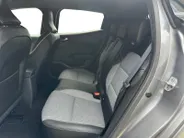 Renault Clio 1.6 E-Tech Full Hybrid 145 techno | Cruise & Climate Control | Camera | Parkeersensoren | Apple Carplay & Android Auto | Navigatie | LMV | 12 Maanden BOVAG Garantie
