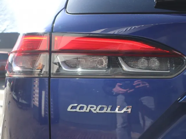 Toyota Corolla Cross Hybrid 140 Style | Blindspot | Stoelverwarming | Parkeersensoren