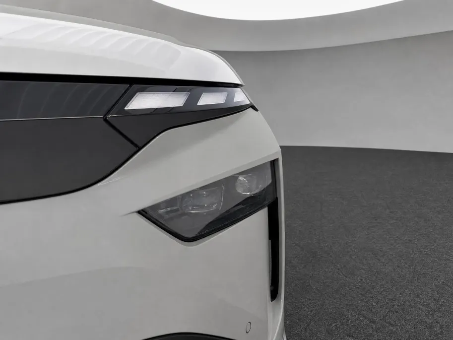 Škoda Enyaq Coupe 85 Sportline | 21' Supernova | Business Upgrade pakket Advanced | Trekhaak wegklapbaar | 2.500,- inruilbonus!!
