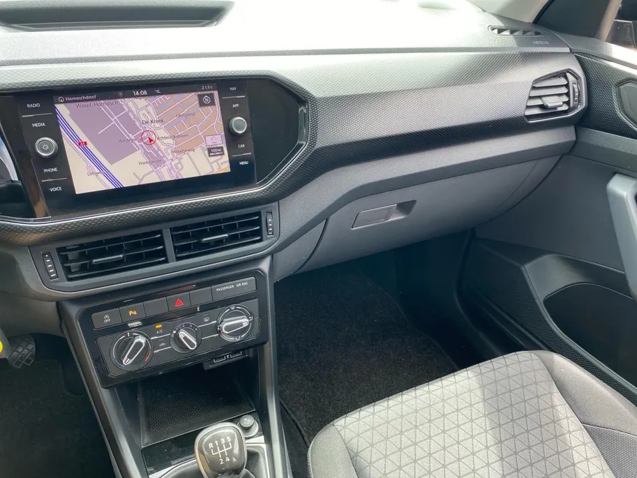 Volkswagen T-Cross 1.0 TSI Life NL Auto | 12-2019 | trekhaak | navigatie | Android-Auto | Apple CarPlay | etc.
