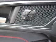 Ford S-Max ST-Line 2.5i Hybrid 190pk 7 Persoons | Elektrisch Verwarmde & Verstelbare Stoelen met Memory Functie | Camera |