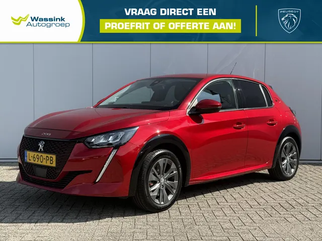 Peugeot e-208