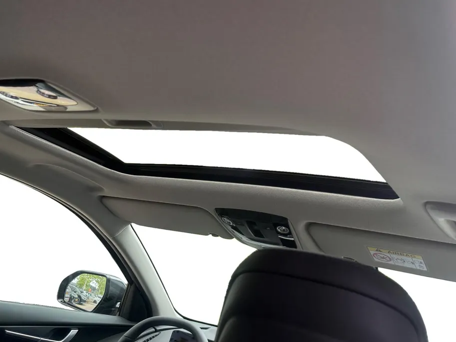 Kia Niro 1.6 GDi Hybrid DynamicPlusLine NIEUW MODEL! OPEN DAK | ELEKTRISCHE STOELEN | STOEL EN STUURVERWARMING | RESTERENDE FABRIEKSGARANTIE TM 2036