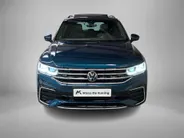 Volkswagen Tiguan 1.4TSIeHybrid 180kW/245PK R-Line DSG · Panoramadak · Trekhaak · 360°Camera + Parkeersensoren · Keyless entry