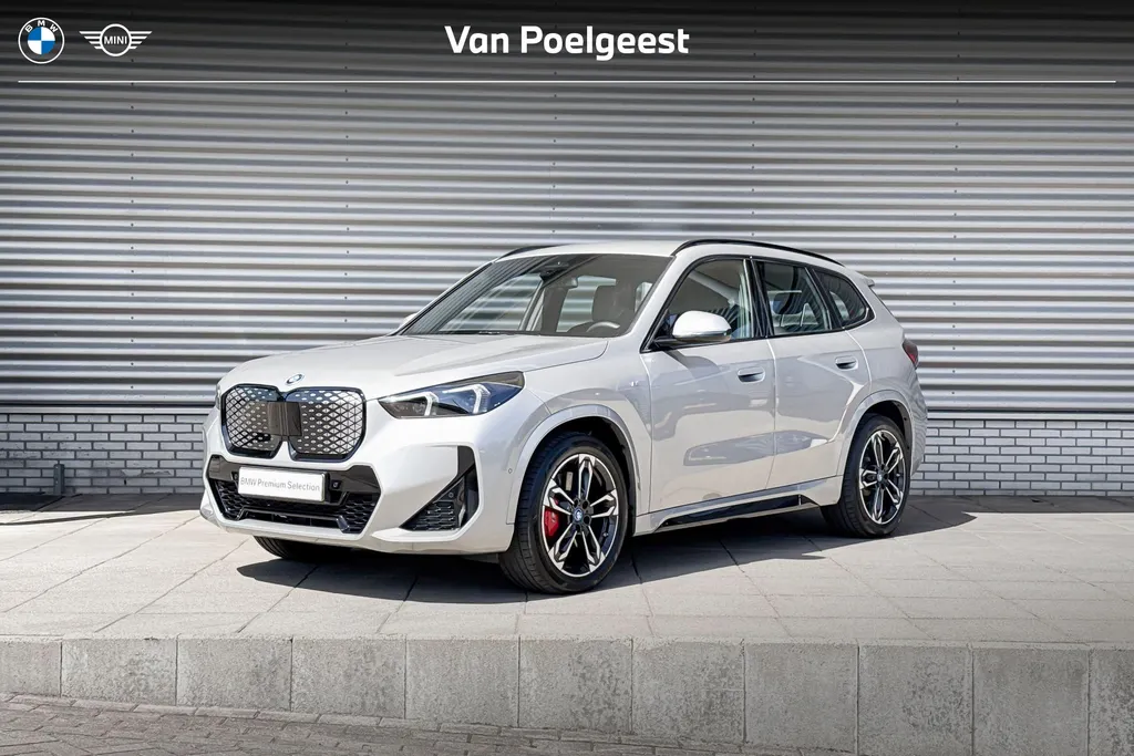 BMW iX1 eDrive20 67 kWh