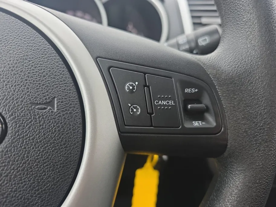 Kia Venga 1.6 CVVT X-tra | Automaat! | Trekhaak | Navigatie | Cruise Control | Airco | Parkeersensoren achter | 12 maanden garantie!