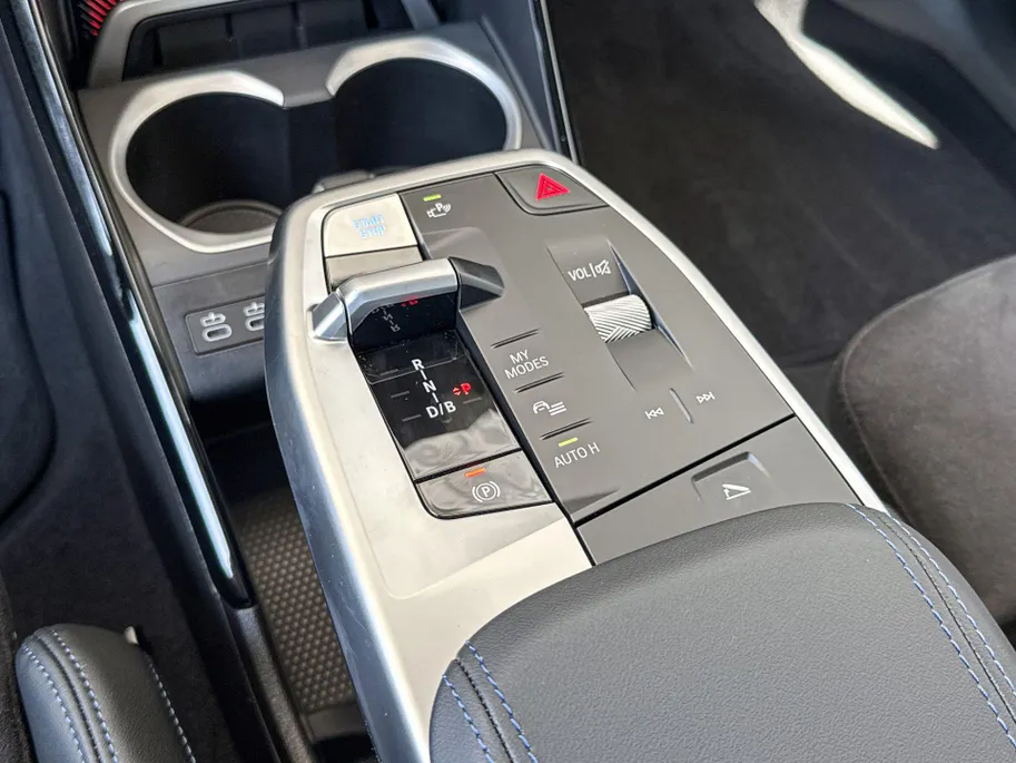 BMW iX2 eDrive20 67 kWh M Sport Edition