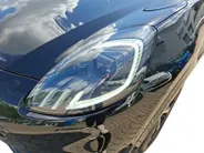 Ford Puma ST-Line | Stoel- stuur en voorruitverwarming | Trekhaak | Kantel / schuifdak | Adaptieve led koplampen | All weather banden
