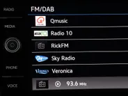 Volkswagen Polo 1.0 TSI 95pk DSG Life · Apple/Android Car Play · P-Sensoren · DAB · Virtual Cockpit · 15'' Inch ·