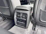 BMW 3 Serie Sedan 320i Business Edition Plus