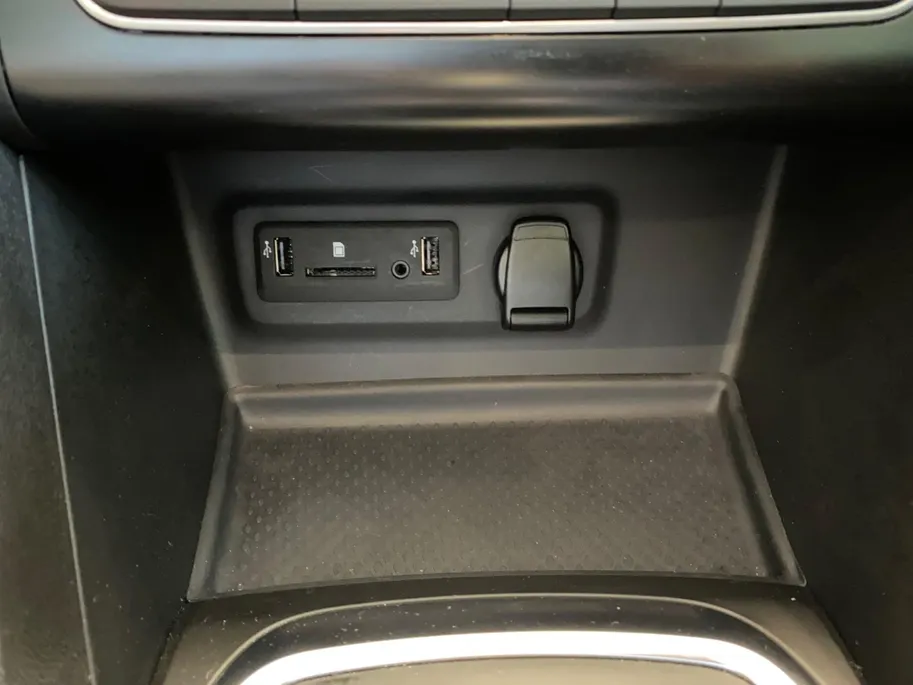 Renault Mégane Estate 1.2 TCE | AUTOMAAT | SERIE SIGNATURE EXCLUSIV | NL-AUTO |