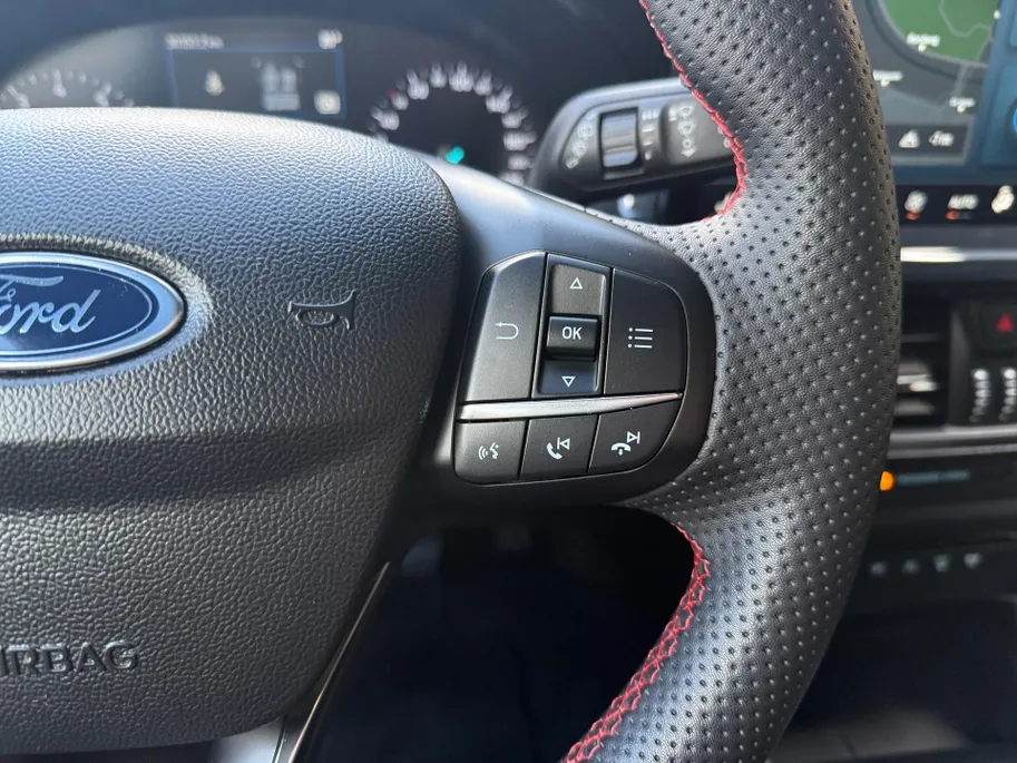 Ford Focus Wagon 1.0 EcoBoost Hybrid ST Line | Dealeronderhouden | NL Auto | Winter Pack |