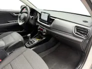 Kia Stonic 1.0 T-GDi MHEV DynamicPlusLine | Zeer nette auto | Navigatie | Apple CarPlay & Android Auto | Trekhaak | Achteruitrijcamera |