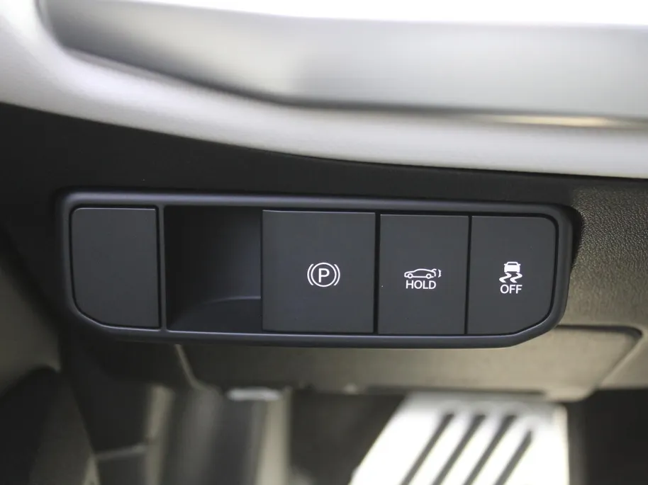 Kia EV4 Fastback GT-PlusLine 81.4 kWh | Schuifdak | Stuur-/stoelverwarming + ventilatie | Camera rondom | Elek. stoelverstelling | Leer | HUD | LED | 19' LM |