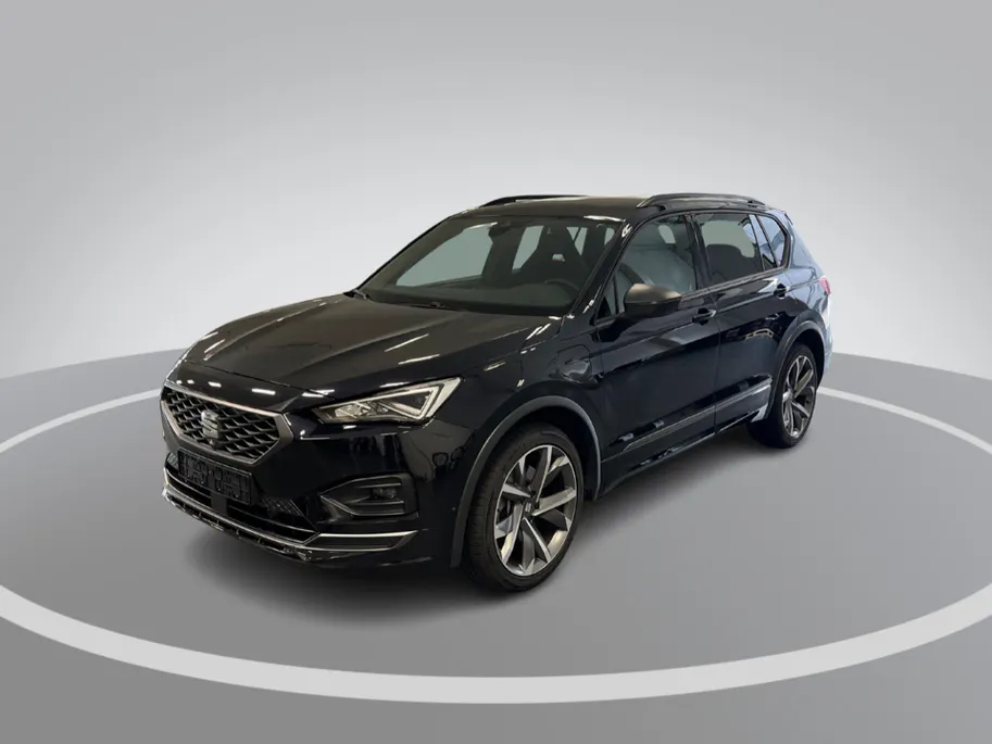 SEAT Tarraco 1.4 TSI 245pk DSG e-Hybrid PHEV FR Business · Panoramadak · 360 Camera · Apple/Android Car Play · Elek. Voorstoel · 20'' Inch ·