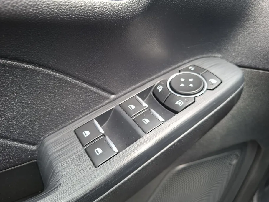 Ford Kuga 2.5 PHEV ST-Line X | Trekhaak | Winterpack | Driver assistancepack | Technologypack | El. Achterklep | Camera v+a | Dodehoekdetectie | Climate control | Leren bekleding | El. verst. bestuurdersstoel | Apple Carplay&Android Auto |
