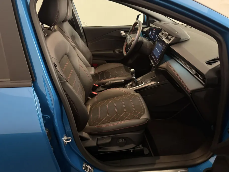 Ford Puma 1.0 EcoBoost Hybrid ST-Line X 125 PK | Auto is nieuw, 900 km | NL Auto |